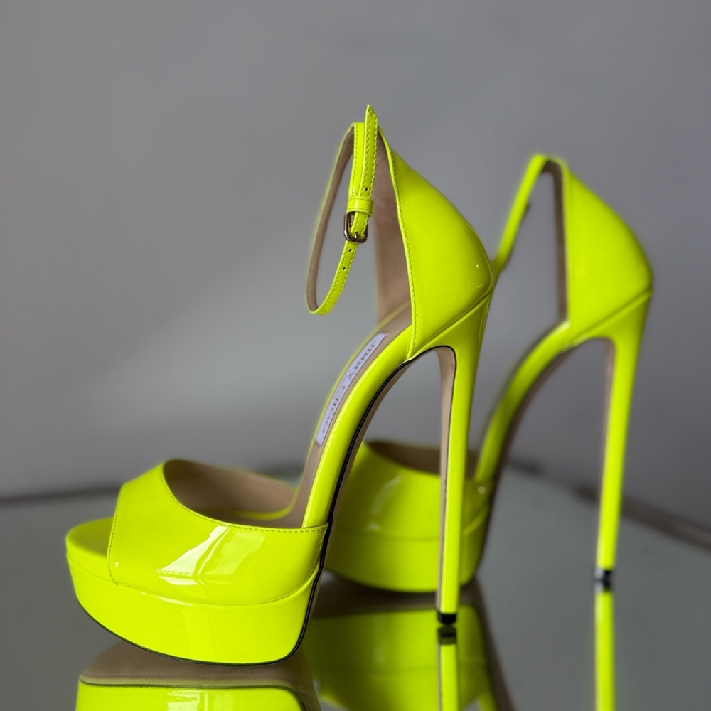 Like New JIMMY CHOO Max 150 patent leather platform neon yellow sandals 38 $1095 - Picture 8 of 13